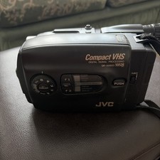 JVC GR-AX600E Compact VHS C Digital Camera