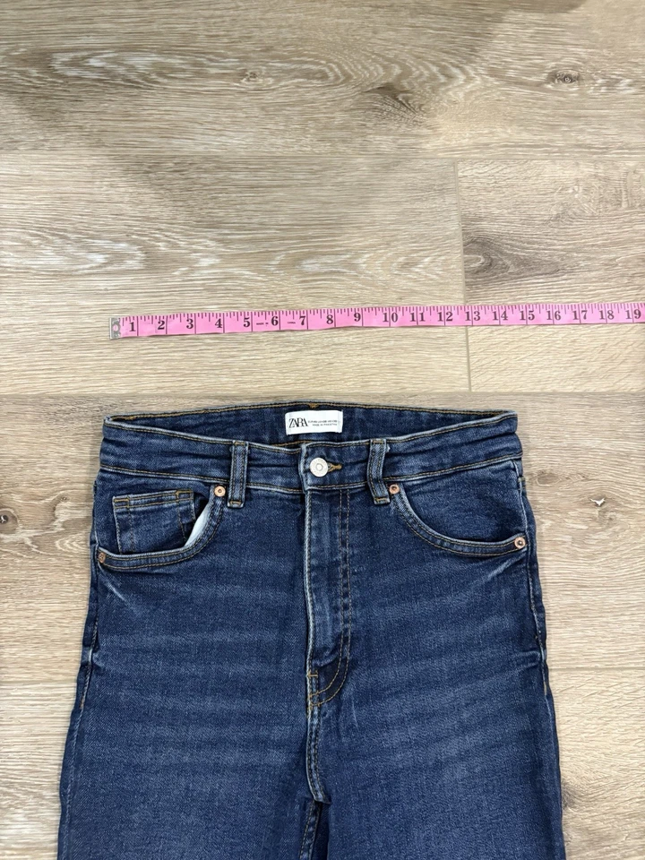“Classic Blue Skinny Jeans – ZARA Women’s Size 8” - Image 4 of 4