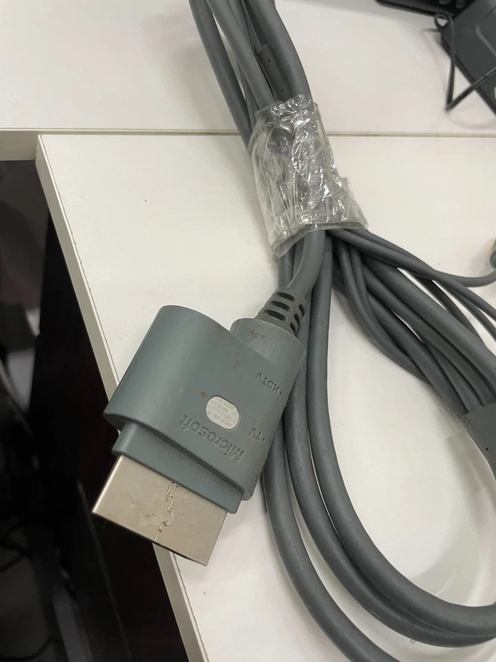 Official Xbox 360 Component HD AV Cable Microsoft Grey - Image 4 of 4