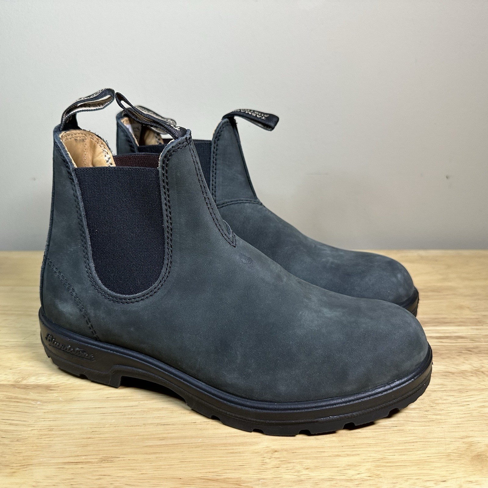 Blundstone Womens Rustic Black Chelsea Boots Size 6.5 US-image