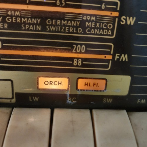 Vintage Grundig 5017 U Tube Stereo Radio - Powers On - Picture 21 of 23