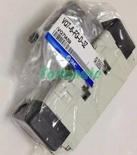 1PC NEW FOR SMC Solenoid valve VQ7-6-FG-D-3Z