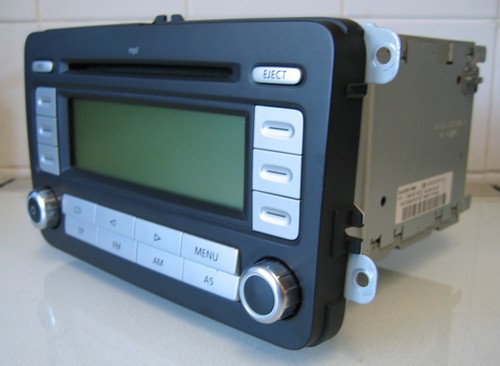 VW RCD 300 MP3 STEREO RADIO CD GOLF MK5 PASSAT JETTA CADDY TOURAN WITH CODE - Picture 7 of 17