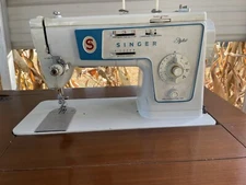 Vintage Singer Sewing Machine Pop Up in Fold Open Table