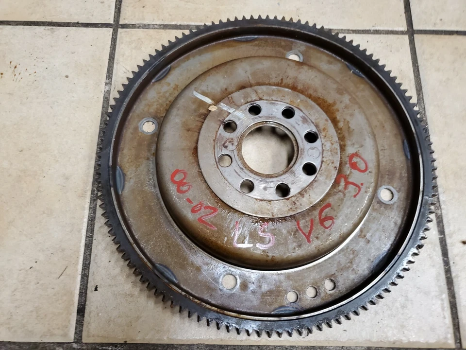 Volante motor Lincoln LS V6 2000 2001 2002 3,0 Foto 2 de 2