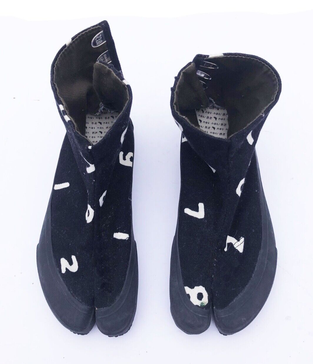 Sou-Sou Japanese Made Tabi Black + White Number Pattern Rubber
