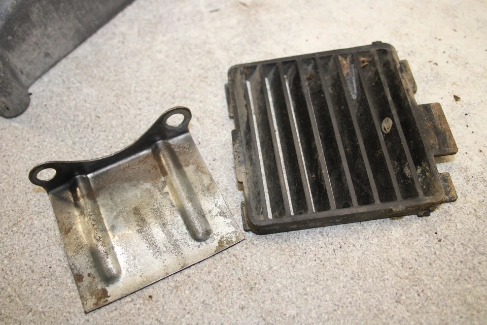 Kawasaki GA3 1970 Street Scrambler caja de aire cubierta de filtro de aire G3TR R6-0637.VJ Foto 3 de 4