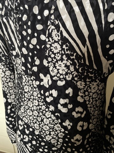 RIVER ISLAND Short Dress Size 12 Black Ivory Silky Long Sleeve Flounce Hem NEW - Picture 11 of 11