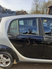 Porte arrière et accessoires Smart FORFOUR