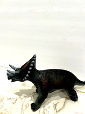triceratops dinosaur figure