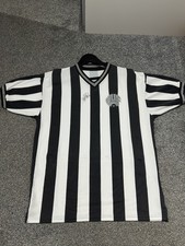 Kevin Keegan Signed Shirt (Newcastle Memorabilia)