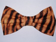 Tiger Bow tie, Wild Exotic Animal, Realistic Stripe Print, Fun Pre-tied Bow tie