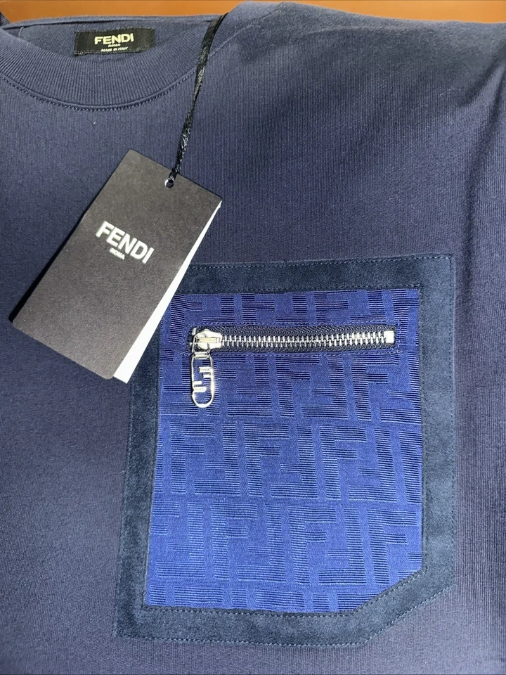 Camiseta Fendi Para Hombre Azul Marino con Logo Diseño de Bolsillo Cremallera 100% Baumville Foto 2 de 4