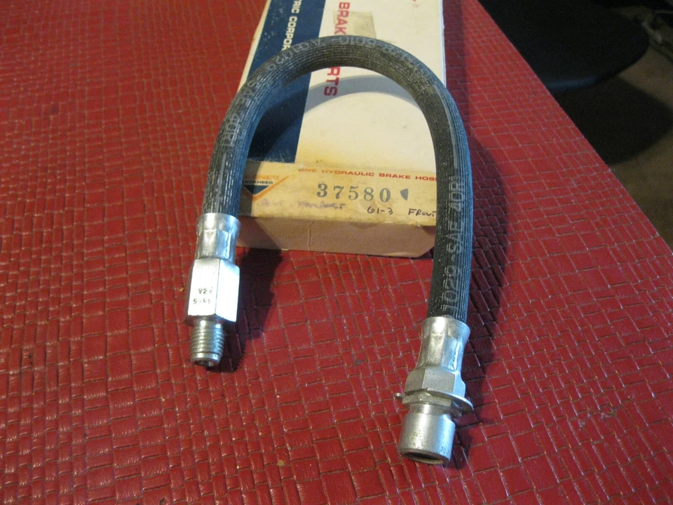 Manguera de freno delantera Pontiac Tempest 1961-1963 NOS Foto 2 de 2