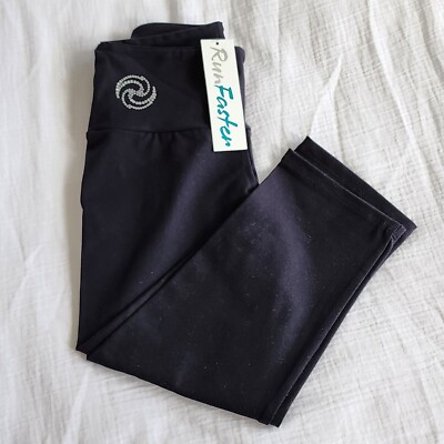 Size 12 / M RUNFASTER Women's Stretch Black 3/4 Mid Rise Tights New AU$100