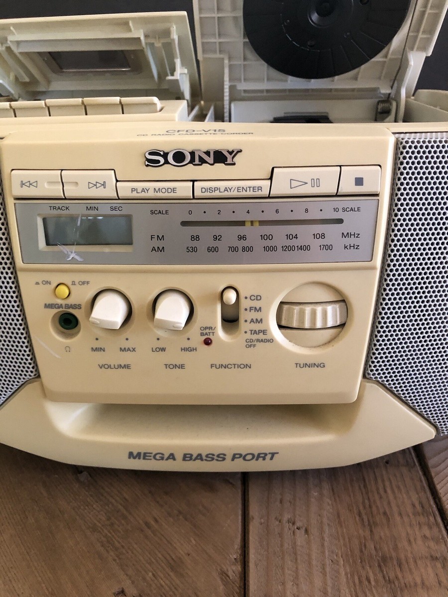 Vtg 1998 Sony CD Radio Cassette-Coder CFD-V15 Portable 1998
