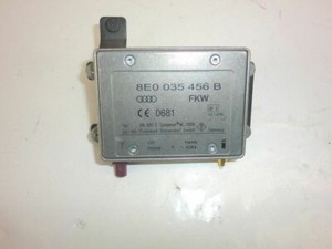 Original Audi A4 B7 Antennenverstärker Antennen Verstärker 8E0035456B C5B5286