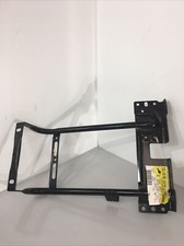 OEM GM 25706328 Front Panel Mount Plate 00-05...