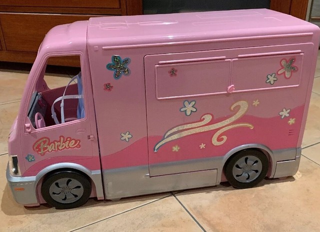 pink barbie bus