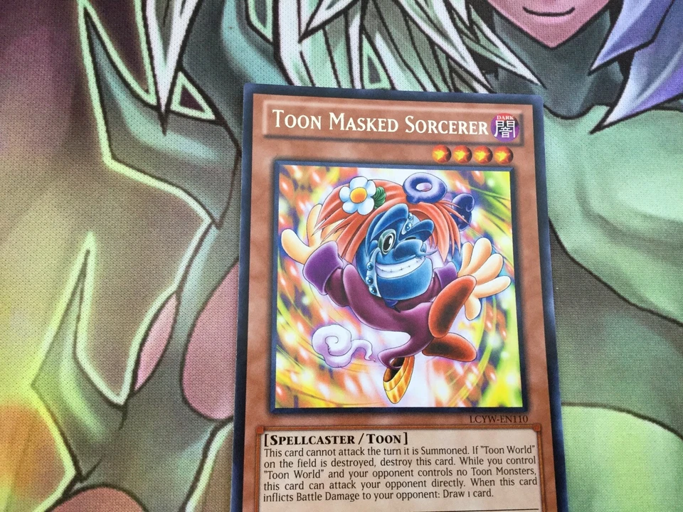 LCYW-EN110  Yu-Gi-Oh! YuGiOh Toon Masked Sorcerer- Rare mixed Edition - Image 3 of 4