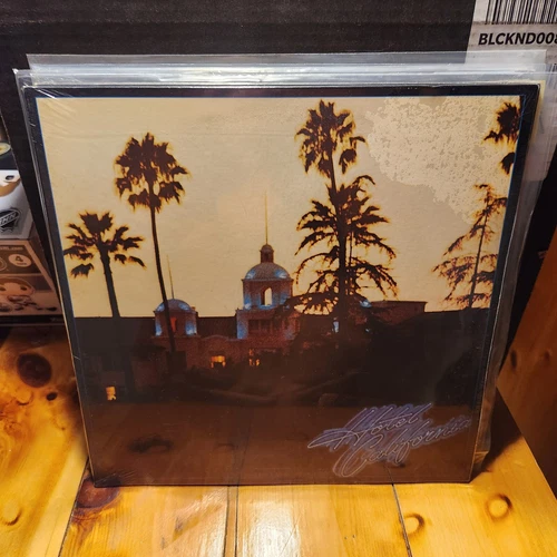 EAGLES Hotel California 1st Press Sealed Usa