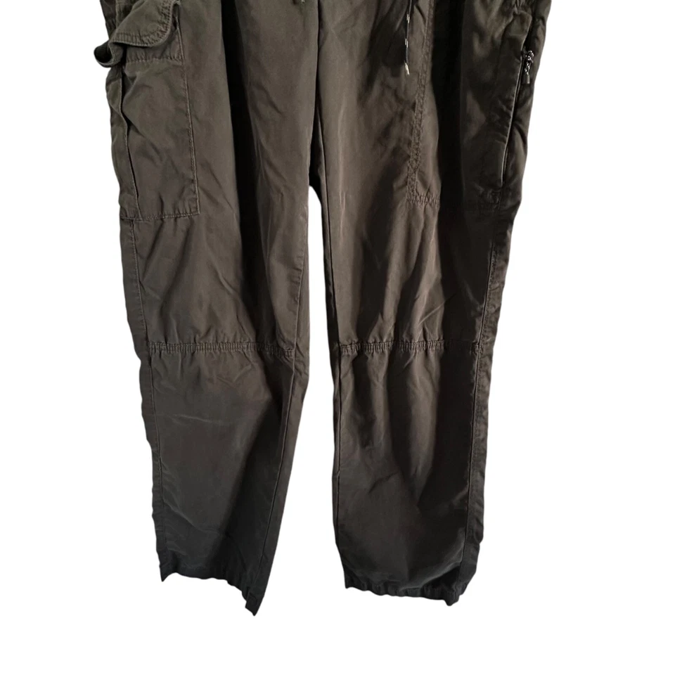 St Johns Bay Cargo Pants Women's Large gray fleece lined zip pocket - Imagem 4 de 4