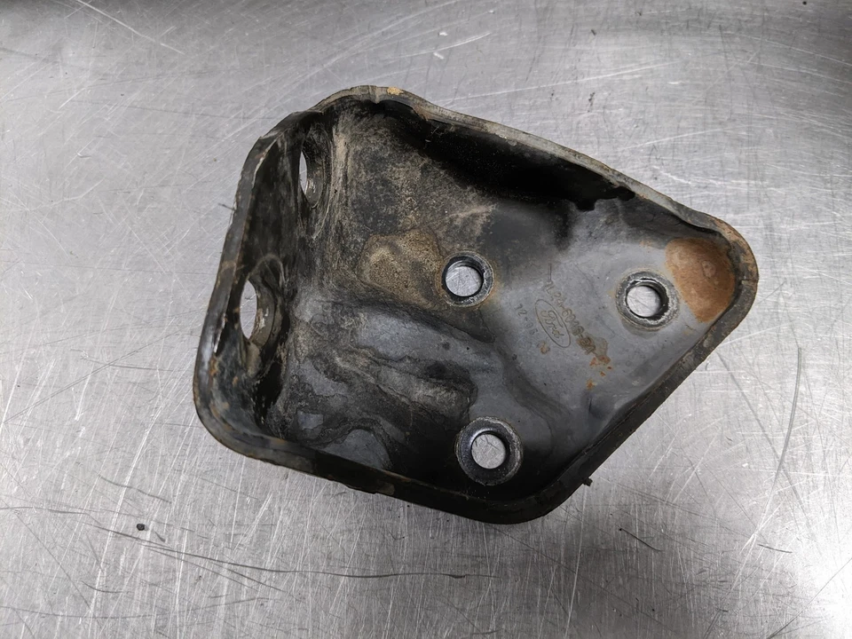 Soporte de montaje de motor de Ford Explorer 2005 4.0 4L246046BA Foto 3 de 4