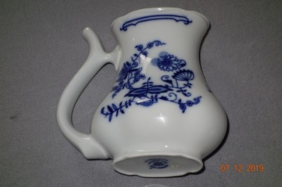 Porzellan-Kännchen , Leander 1946 Porzellan , Böhmen Krüglein