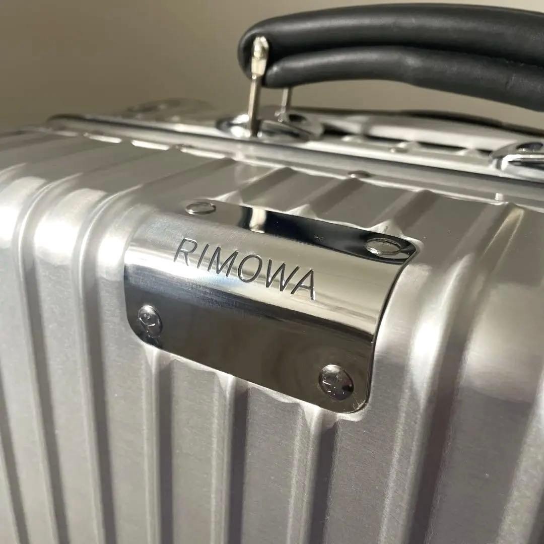 Rimowa Classic Cabin S 33L Silver 4-wheels Carry Case Suitcase