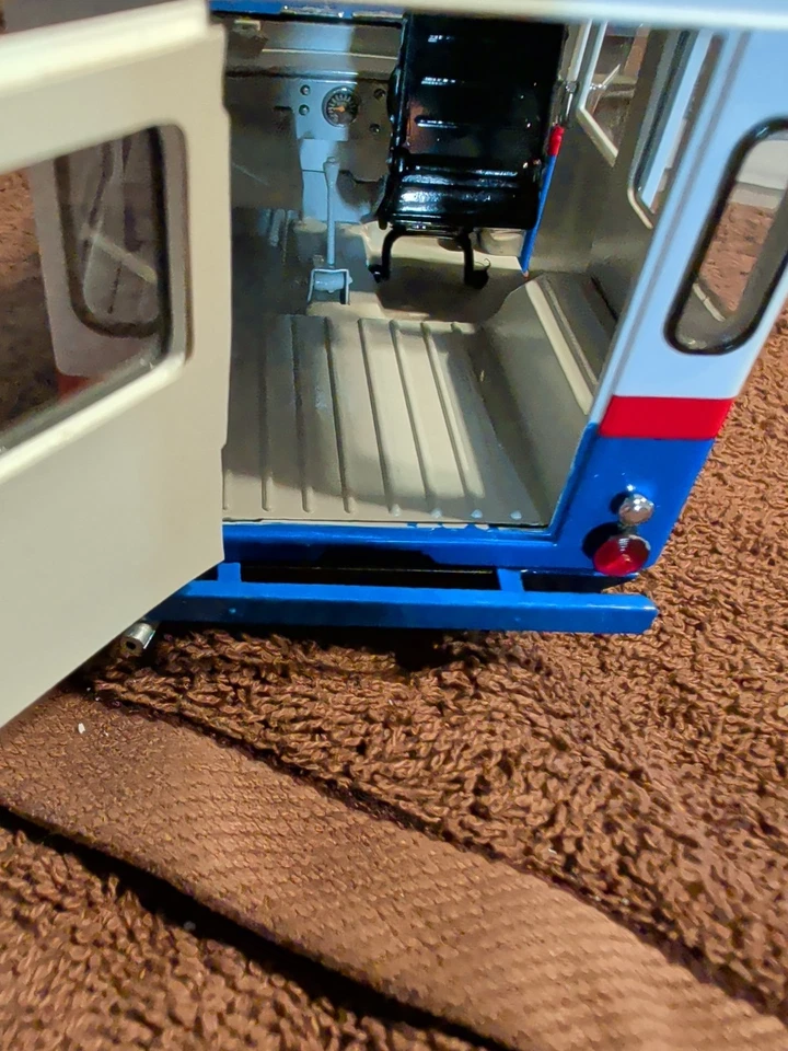 Camión de correo Danbury como nuevo Willys Jeep 1954 1998 piezas de mudanza bolsas bandejas USPS Foto 2 de 4