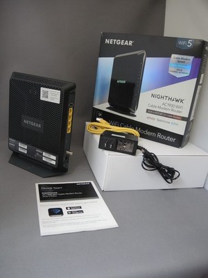 1 Owner 2 yrs Netgear Nighthawk AC1900 WiFi Dual Band Cable Modem Router C7000v2