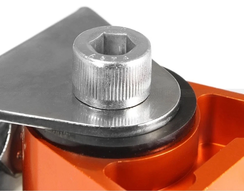 Soportes de motor del lado del conductor para Chevy Corvette 1997-2013 aFe Foto 4 de 4