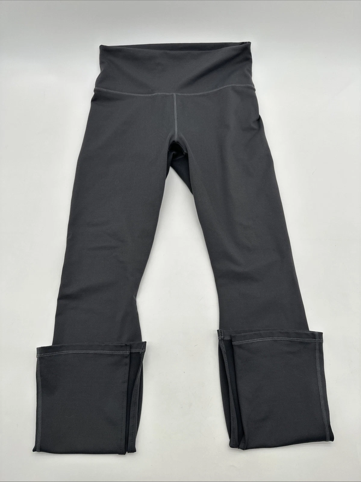 fabletics powerhold solid logo open leg leggings