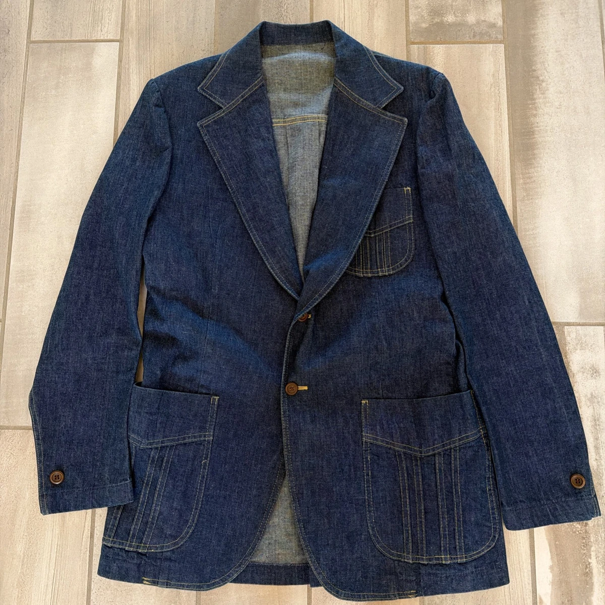 25+ Wrangler Denim 1970s Vintage Outerwear Coats & Jackets for Men