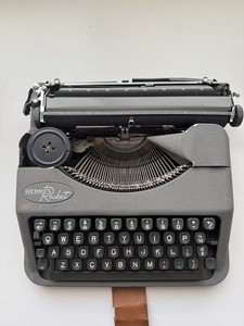 Hermes 2000 Typewriter | eBay