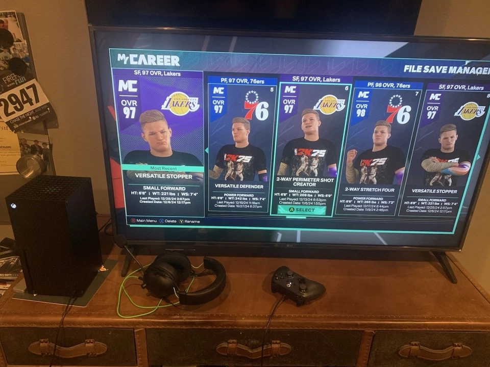 TV w/Xbox Series X Black 1TB w/All Accessories/NBA2K26/ 2 million VC worth $450 - Image 2 of 4