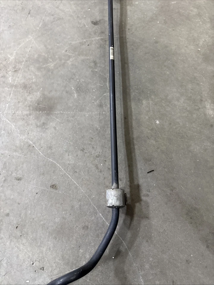 Barra estabilizadora trasera estabilizadora estabilizadora estabilizadora antivuelco OEM Mercedes-Benz E350 W212 2010-2016 Foto 3 de 4