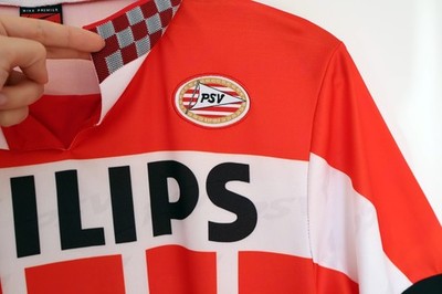 PSV Eindhoven 1995/96 Home 9 Ronaldo Authentic Replica Football T