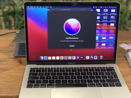 Apple MacBook Pro 13" Laptop, 256GB - MPXT2X/A - (June, 2017, Space Grey) - Picture 4 of 4
