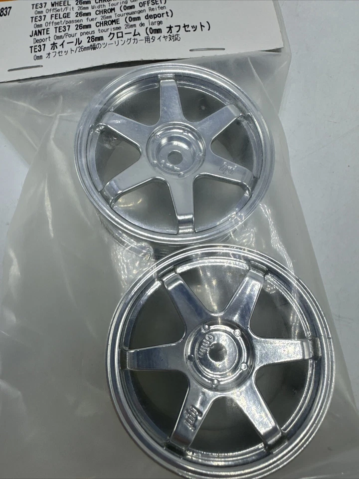 HPI Racing #3837 TE37 Wheel 26mm Chrome 0mm Offset New In Package - Image 4 of 4