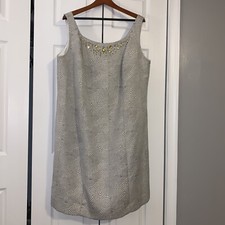 Tahari Beaded Silver Cocktail Dress Women’s Size 18W Sleeveless