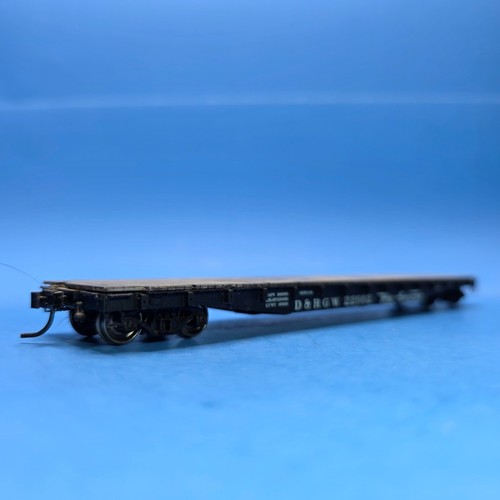 Coche plano Proto 2000 escala HO Rio Grande D&RGW 22002 AAR 50 toneladas Kadee | Condition: Used