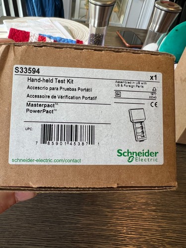 Kit de prueba manual SCHNEIDER ELECTRIC S33594 - Imagen 3 de 14