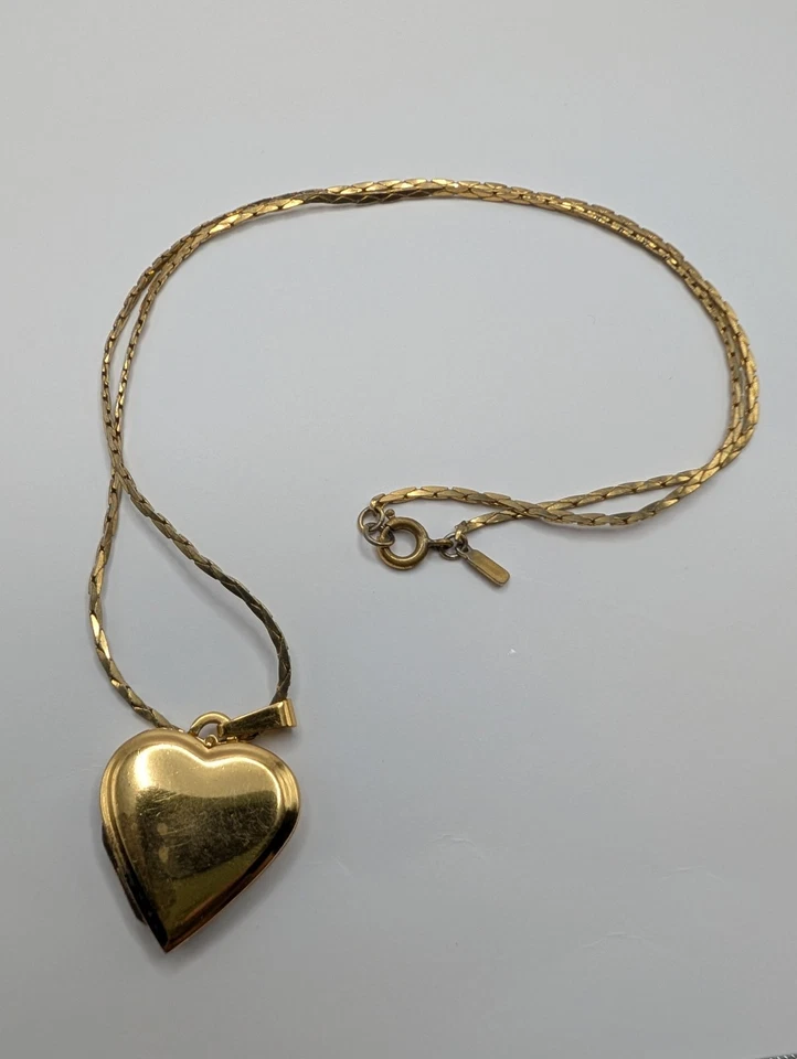 Ожерелье кулон женское золотистое с надутым сердцем медальон цепочка 24 дюйма - Изображение 2 из 2