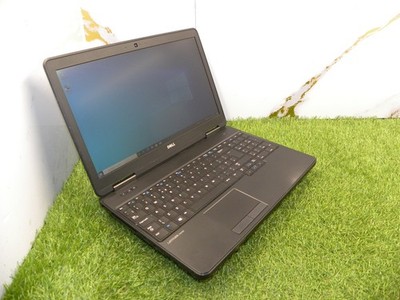 DELL LATITUDE E5540 i5-4310U 8GB SCHNELLE 120GB SSD 15,6'' HD LAPTOP WINDOWS 10