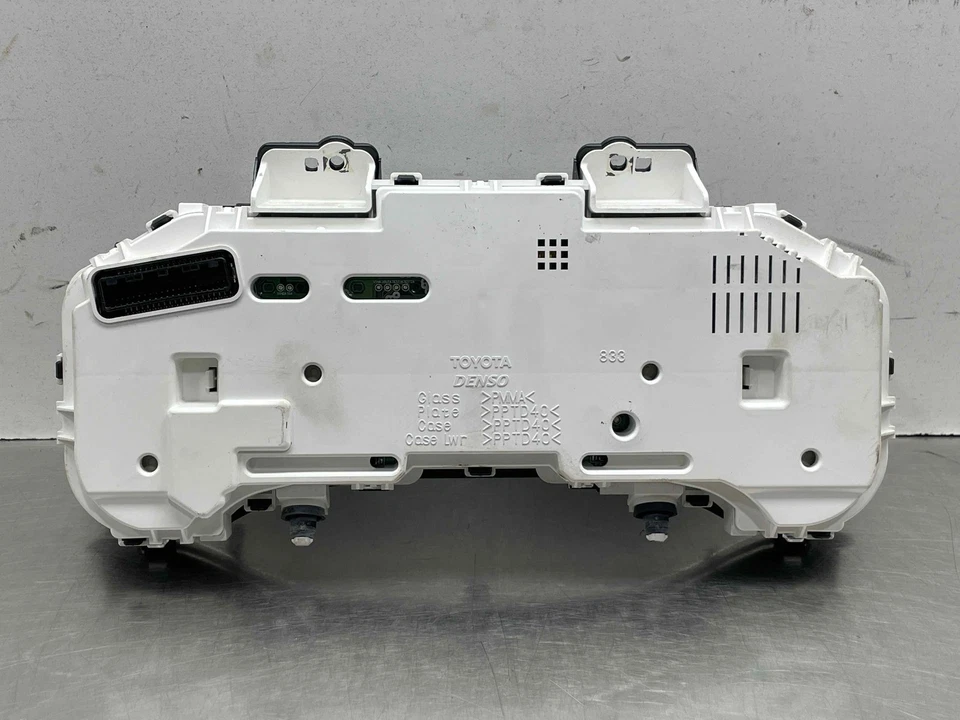 Toyota Corolla 2011 1,8 cuadro de instrumentos velocímetro OEM 83800-0ZK20 11 Foto 3 de 4