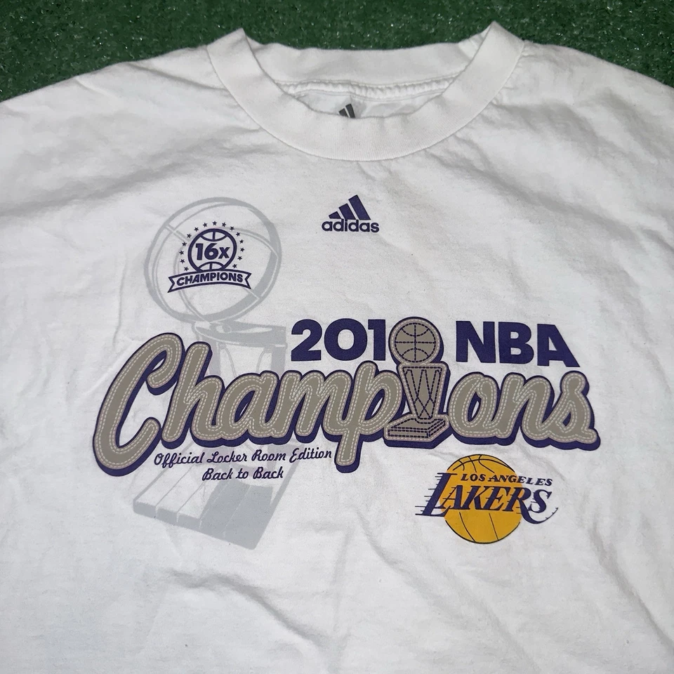 Adidas Lakers 2010 NBA Champions T-Shirt 3XL White Locker Room Edition - Image 2 of 4