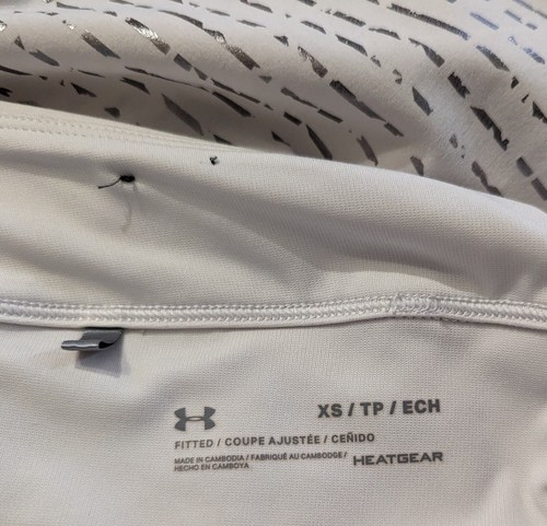 Under Armour sz XS Links Printed Golf Tennis Skort Skirt off white n silver 3510 - Picture 3 of 4
