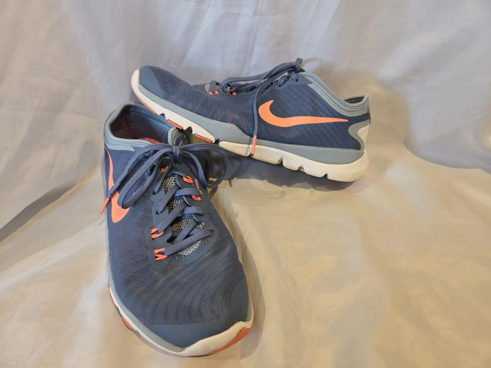 Chaussures de course baskets bleues Nike Flex Supreme TR 4 pour femme pointure 8 819026 400 (48