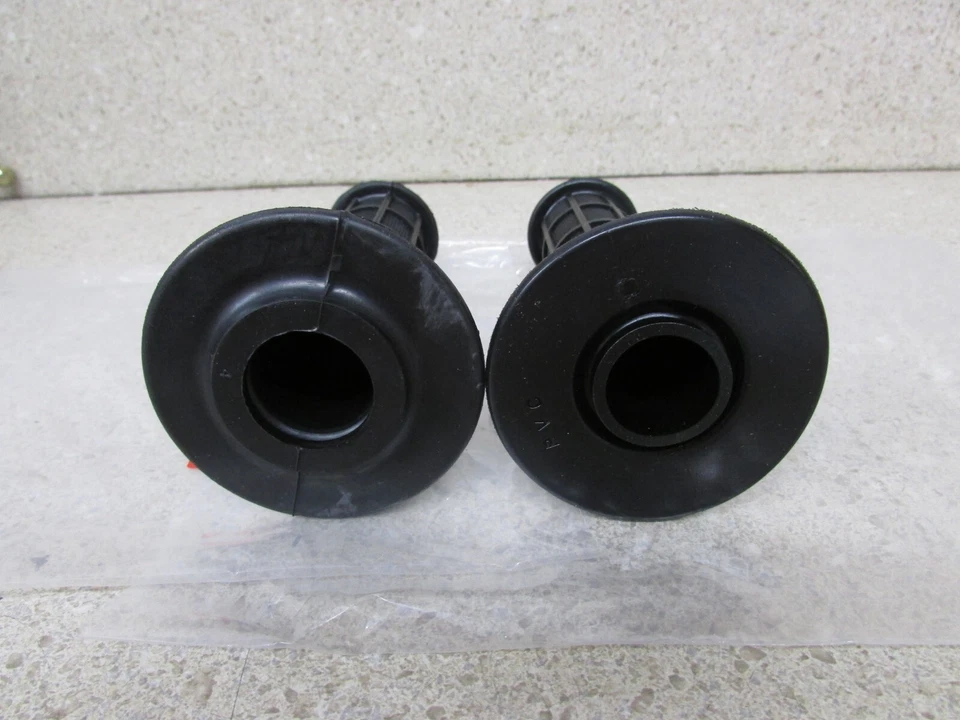 Empuñaduras de manillar izquierdo y derecho honda xr200r xr250r xr350r xr400r xr600r xr650r oem Foto 3 de 3